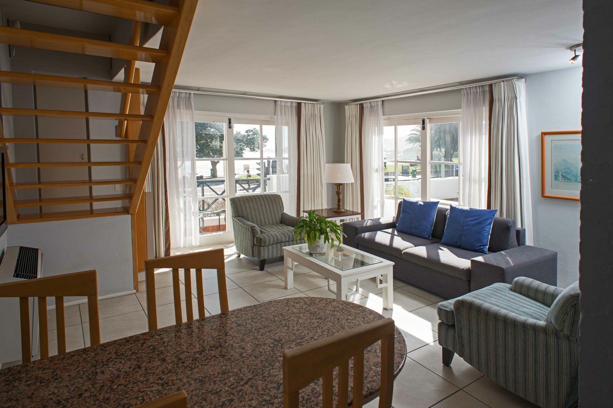 Place On The Bay Self-Catering Kapstadt Exterior foto